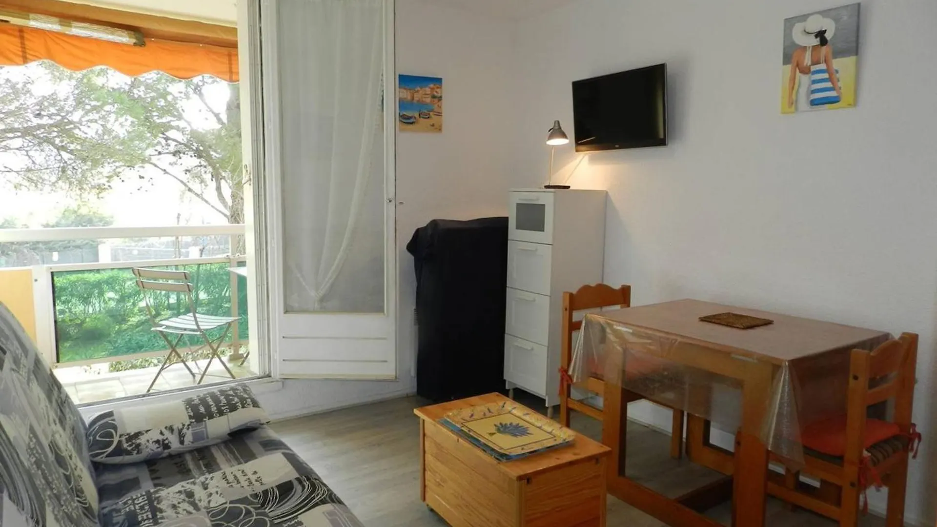 Studio 2 Couchages A 350M De La Plage Avec Balcon Et Parking, Bormes-Les-Mimosas - Fr-1-251-728 شقة