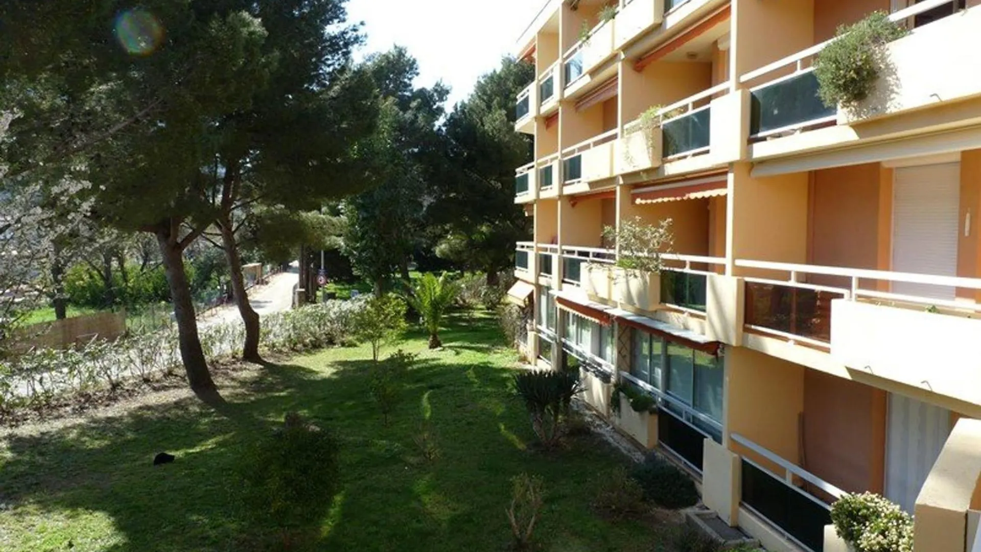 شقة Studio 2 Couchages A 350M De La Plage Avec Balcon Et Parking, Bormes-Les-Mimosas - Fr-1-251-728